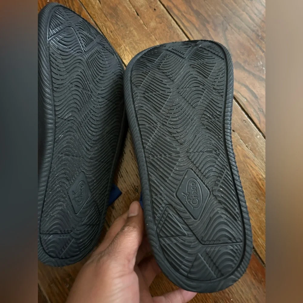 Sandals - Picture 3 of 4